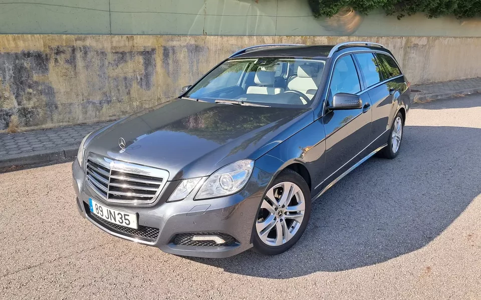 Mercedes-Benz E 250 CDi Avantgarde BlueEfficiency