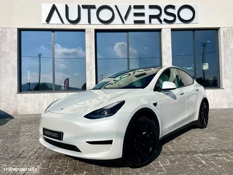 Tesla Model Y Standard
