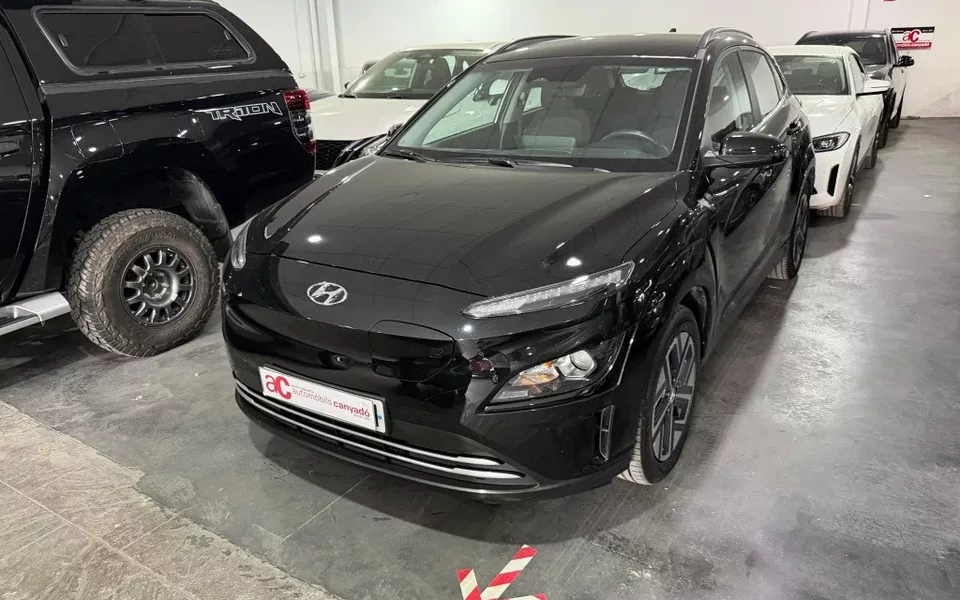 HYUNDAI Kona Kona EV Maxx 100kW