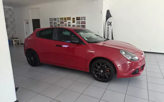 Alfa Romeo Giulietta 2.0 JTDM Distinctive