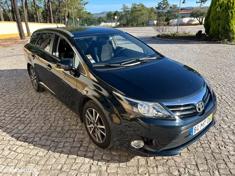 Toyota Avensis SW 2.0 D-4D Luxury