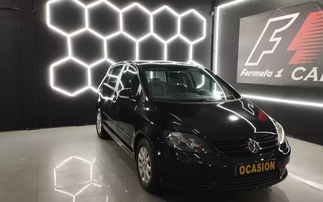 VOLKSWAGEN Golf Golf Plus 2.0TDI Highline