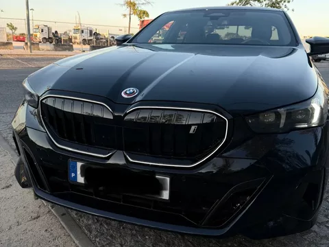 BMW i5 eDrive40 Pack Desportivo M Pro