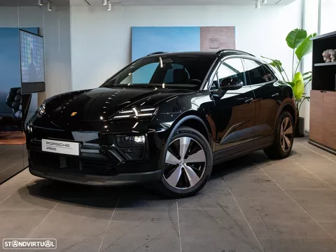 Porsche Macan Electric 4