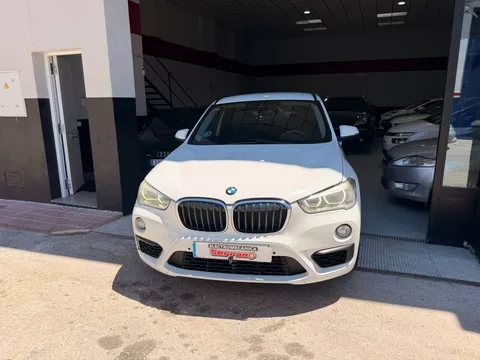 BMW X1 X1 sDrive 18dA Business