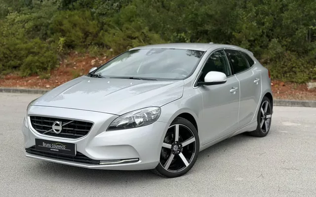 Volvo V40 1.6 D2 Momentum