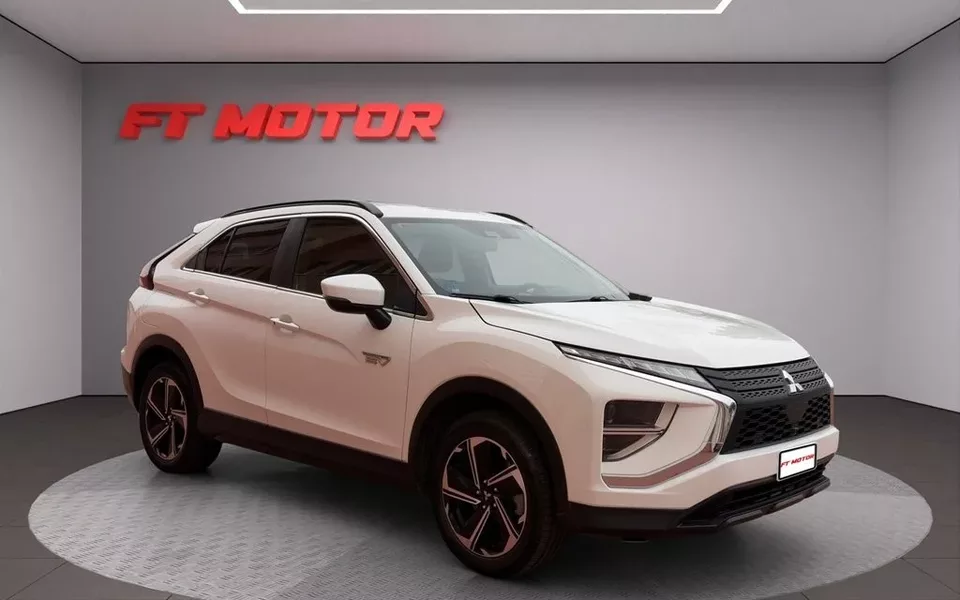 MITSUBISHI Eclipse Cross Eclipse Cross PHEV Motion 4WD - 16999€ en Arganda del rey
