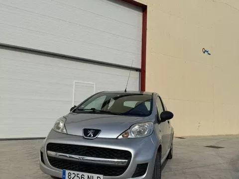 Vendido: PEUGEOT 107 107 1.0i Urban - 2500€ en Briviesca