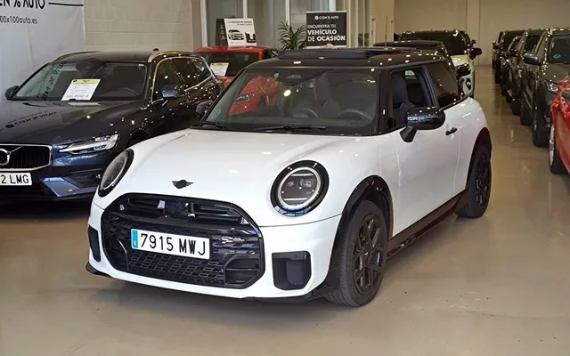 MINI Cooper JCW