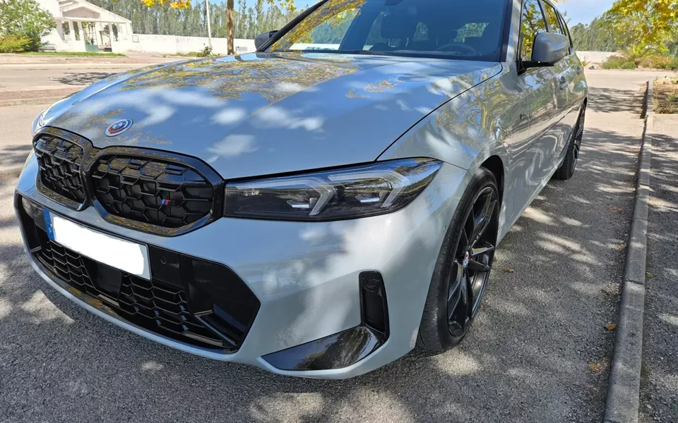BMW 320