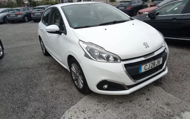 Peugeot 208 1.5 BlueHDi Active
