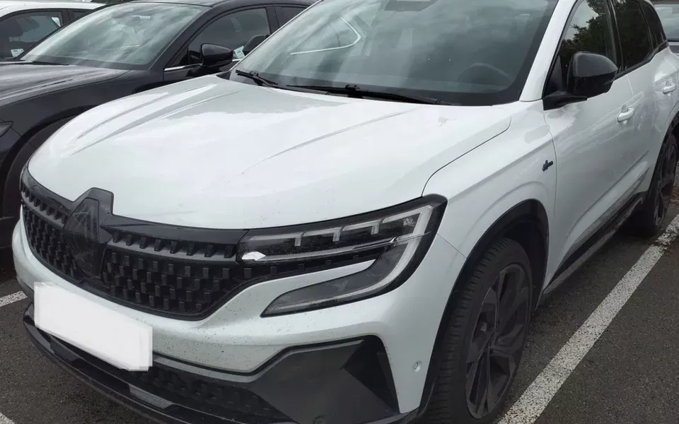 Renault Austral 1.2 Full Hybrid E-Tech Esprit Alpine