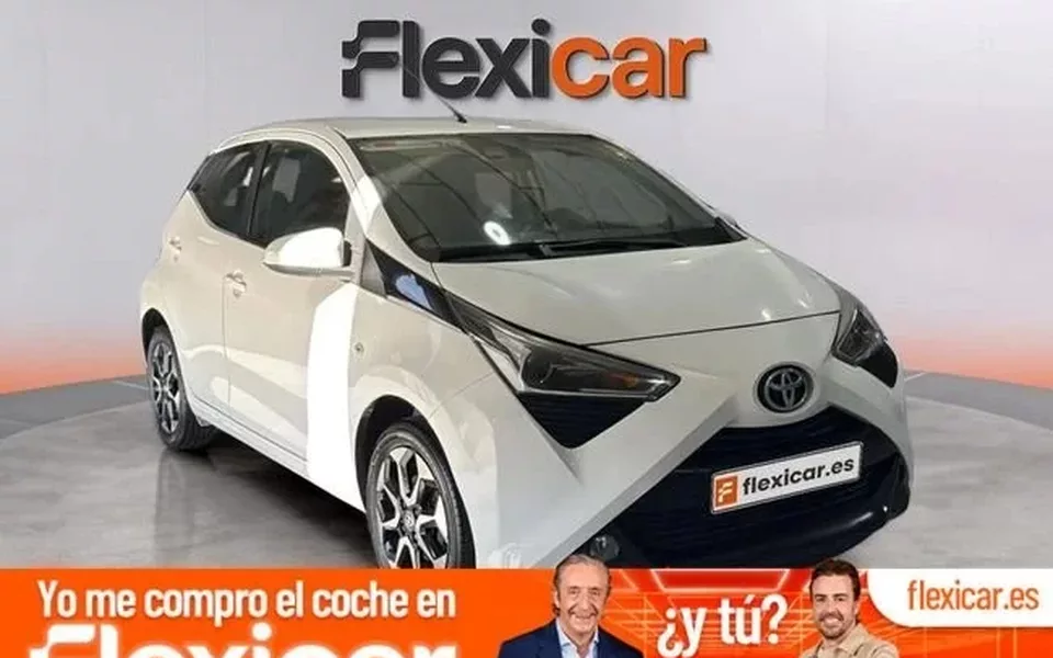 TOYOTA Aygo 1.0 70 x-play