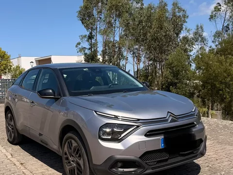 Citroën C4 X