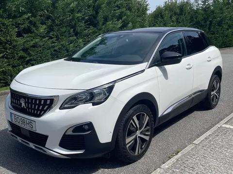 Peugeot 3008 PureTech 130 Stop & Start GPF EAT8 Allure
