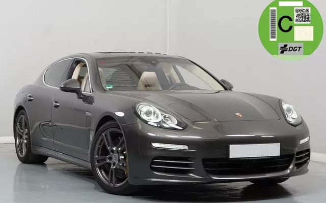 PORSCHE Panamera Panamera 4S Executive PDK