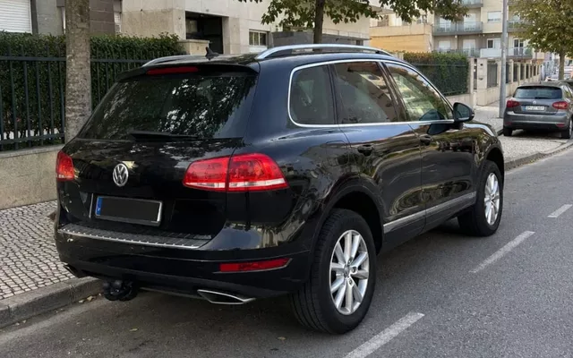 VW Touareg 3.0 TDI V6 Tiptronic