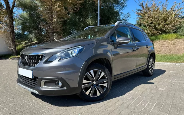 Peugeot 2008 1.2 PureTech Allure EAT6