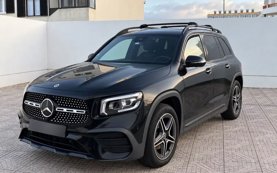 Mercedes-Benz GLB 180 d AMG Line