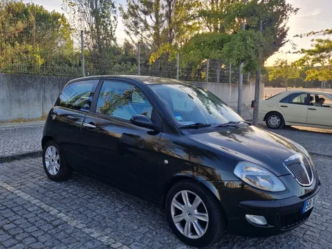 Lancia Ypsilon 1.2 16V Platino 5