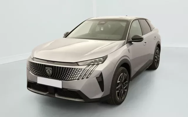 Peugeot 3008 Phase 4 Gt Exclusive 1.2 HYBRID 145 Zéro km immatriculé