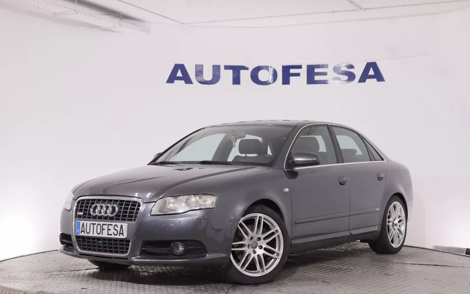 Audi A4 2.0 TDI S-LINE 170CV 4P