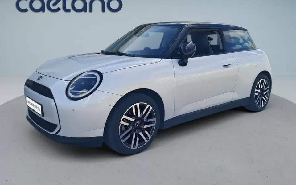 MINI 3 Portas Cooper E Classic S