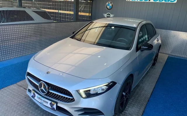 MERCEDES-BENZ Clase A A 180d 7G-DCT