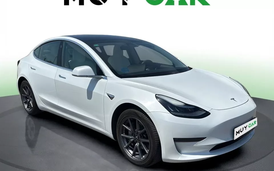 TESLA Model 3 Model 3 Standard RWD Plus