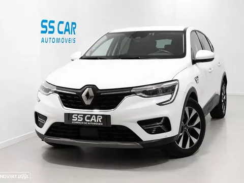 Renault Arkana 1.6 E-Tech Business