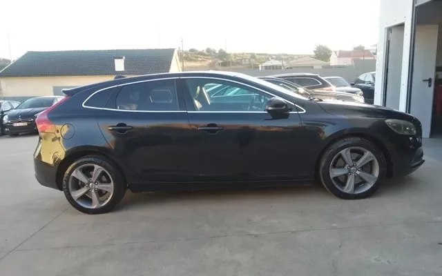 Volvo V40 2.0 D4 Summum