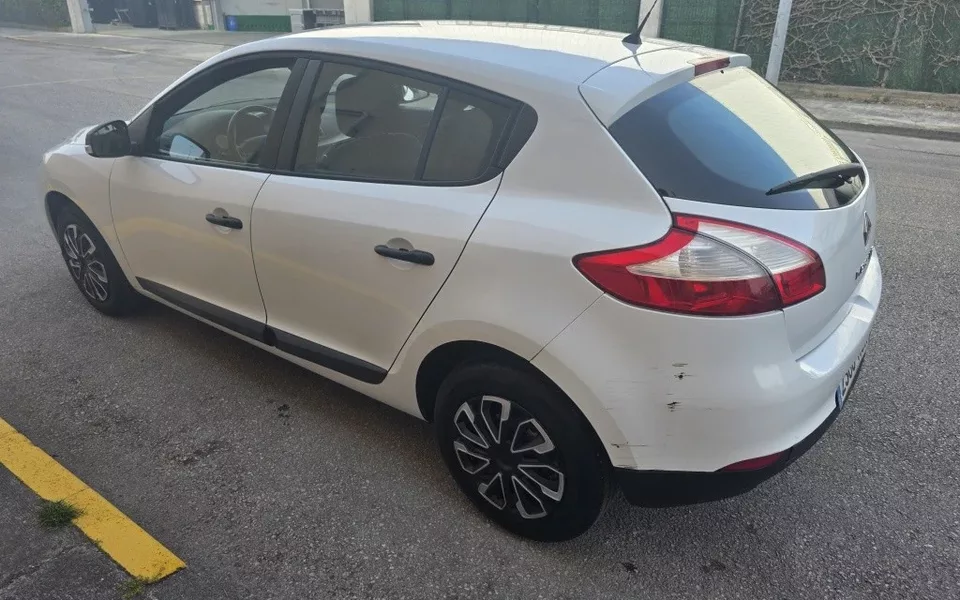 RENAULT Mégane Mégane 1.5dCi Business 95
