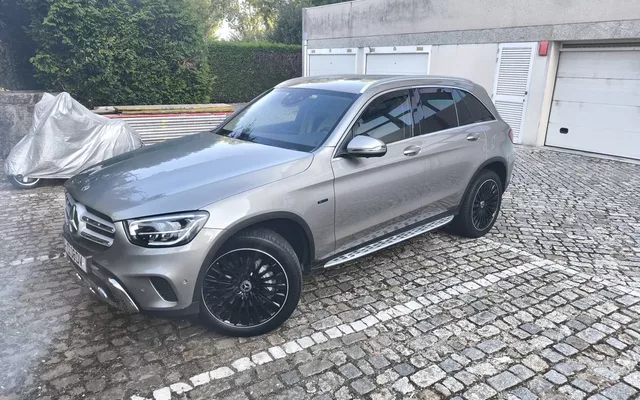 Mercedes-Benz GLC 300
