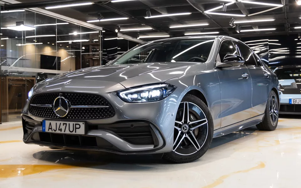 Mercedes-Benz C 300 d AMG Line