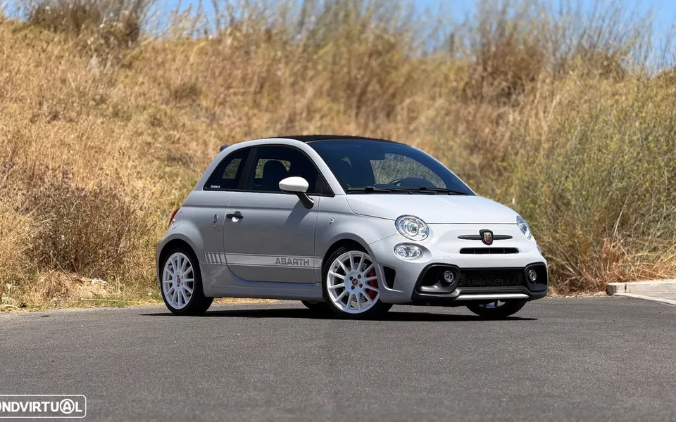 Abarth 595C 1.4 T-Jet Esseesse