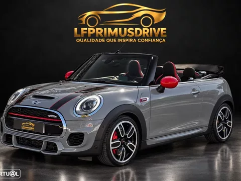 MINI Cabrio John Cooper Works Auto Desportiva
