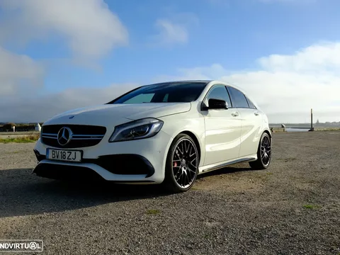 Mercedes-Benz A 45 AMG 4Matic Speedshift 7G-DCT