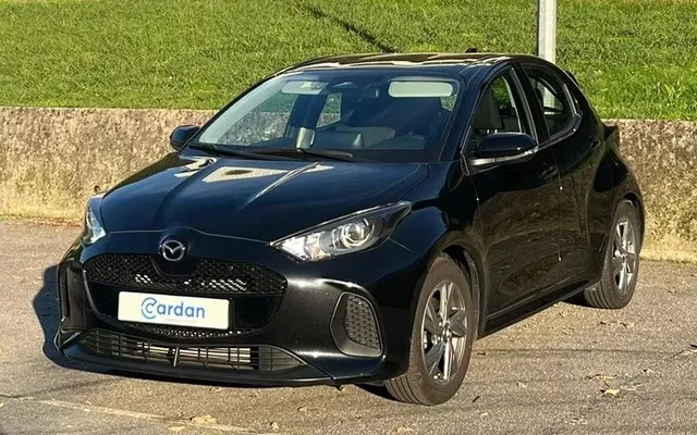 Mazda 2 1.5 L Hybrid VVT-i Centre-Line