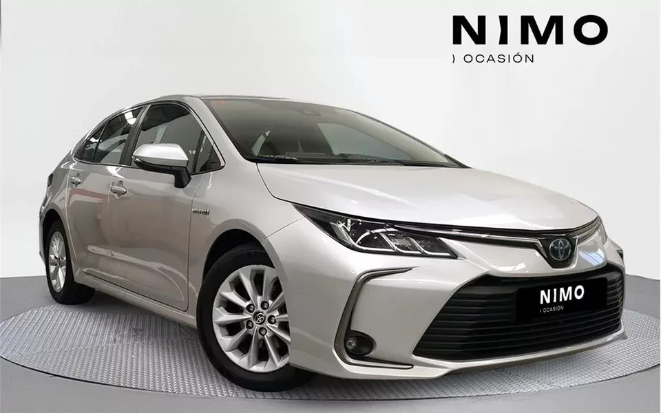 TOYOTA Corolla COROLLA 1.8 125H ACTIVE TECH E-CVT SEDAN