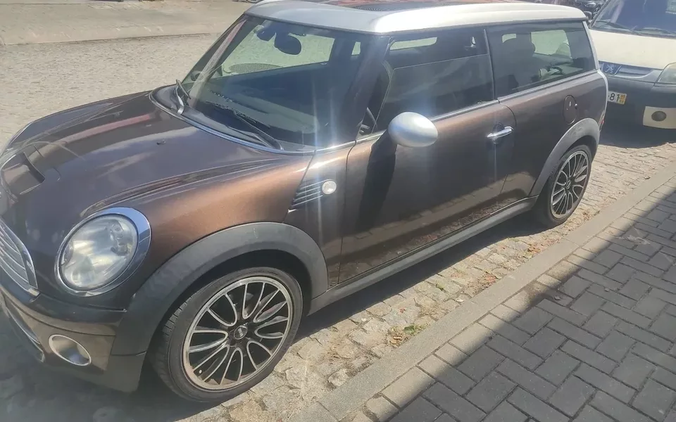 MINI Clubman Cooper D