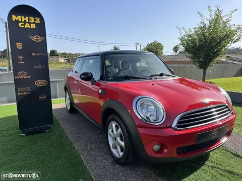 MINI 3 Portas One 1.4