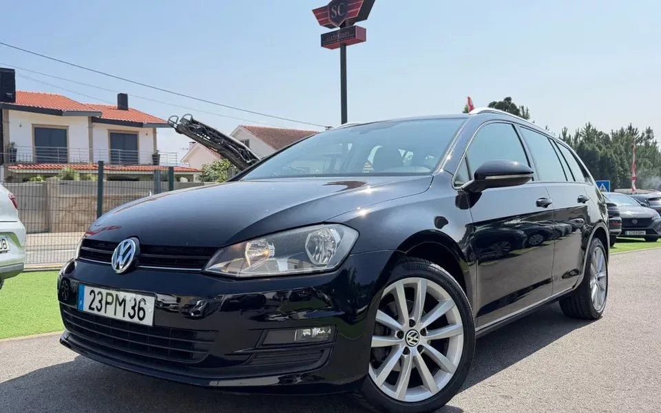 VW Golf Variant 1.6 TDi Confortline DSG