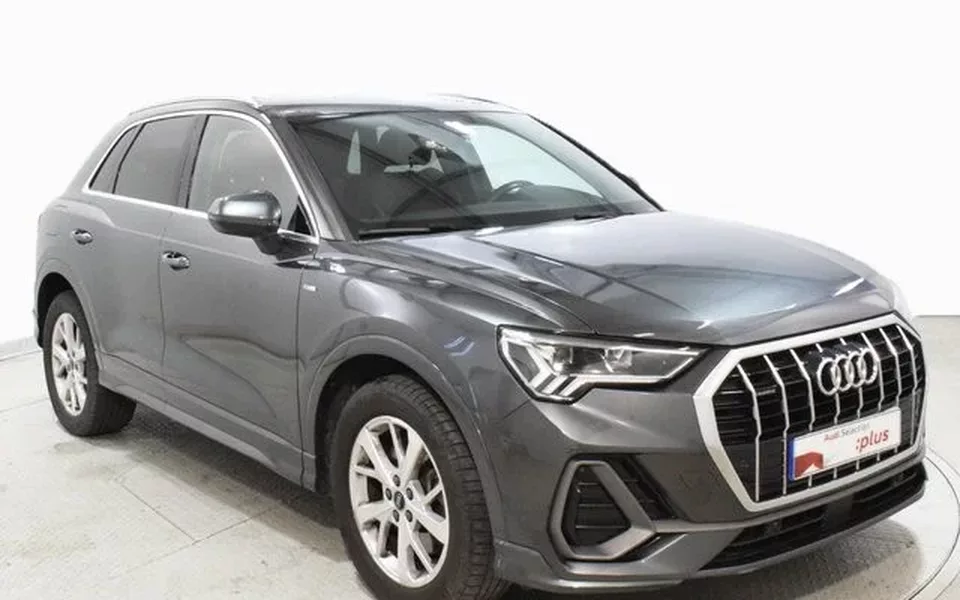 AUDI Q3 Q3 40 TFSI S line quattro S tronic