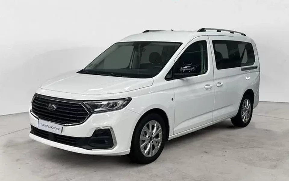 FORD Tourneo Connect 2.0 ECOBLUE 90KW TITANIUM DCT 122 5P