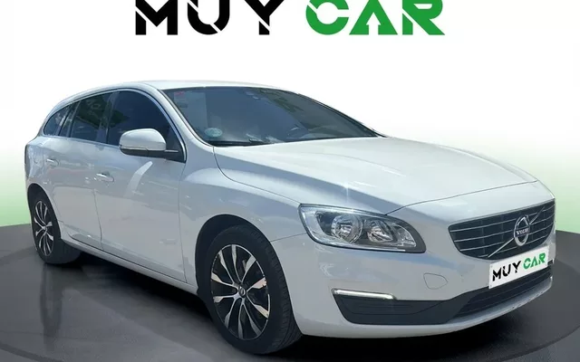 VOLVO V60 V60 D3 Momentum Aut. 150