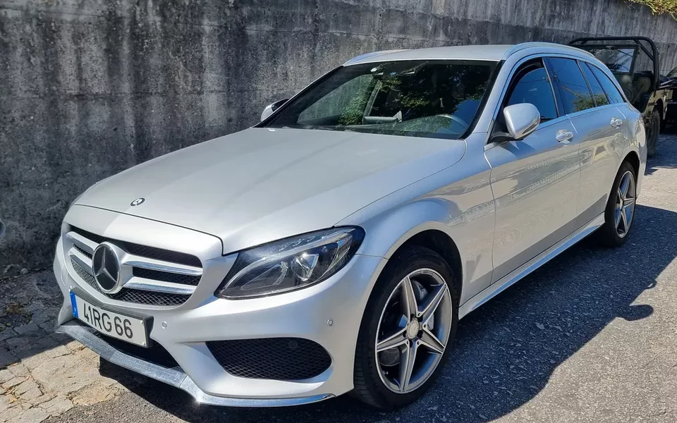 Mercedes-Benz C 300 BlueTEC Hybrid AMG Line