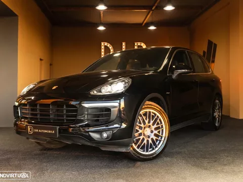 Porsche Cayenne Platinum Edition