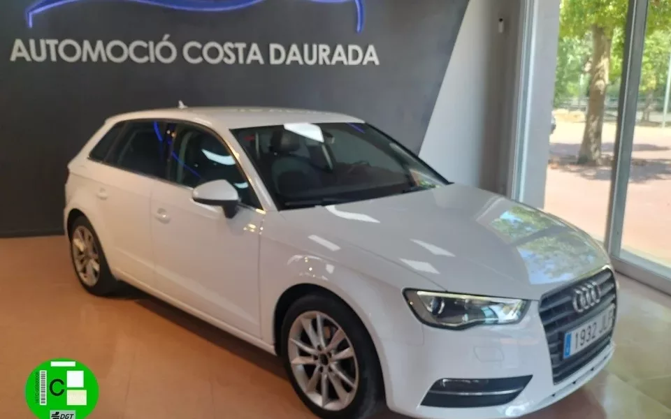 AUDI A3 A3 Sportback 1.6TDI Design Edition 81kW
