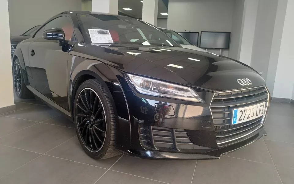 AUDI TT TT Coupé 2.0TDI Black line edition