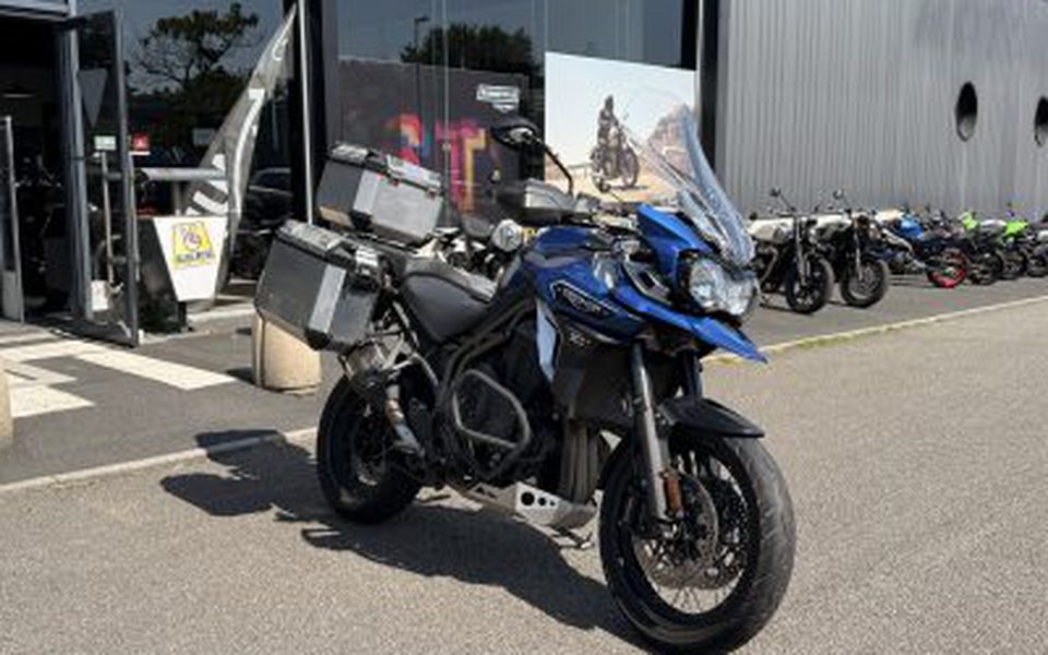 BMW S 1000 XR S1000XR finition pro akrapovic | Village motos